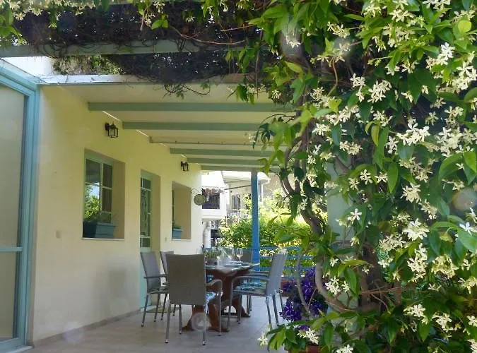 Apartment Avgi Garden House Chania With Private Entrance *